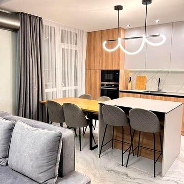 Оренда 2 кімнатної дворівневої квартири вул .Чорновола