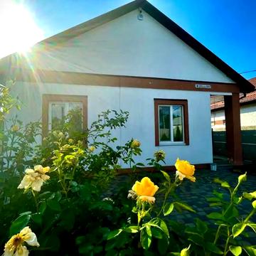 вул. Широка, 64