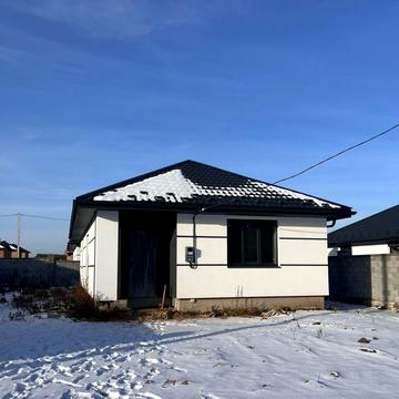 Будинок з міськими мережами в районі Льонокомбінату