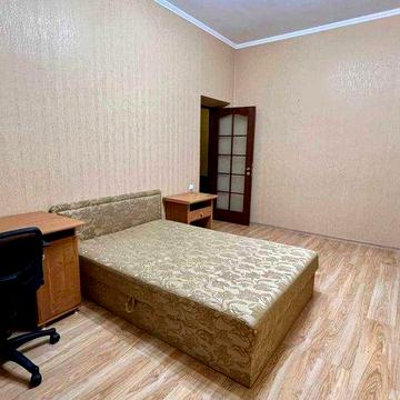 Оренда затишної 3-кімнатної квартири на вул. Мечникова