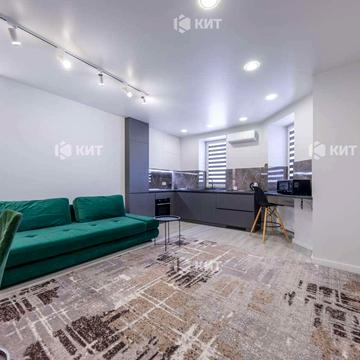 Професорська вул., 12