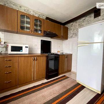 Довгострокова оренда 2к Квартира Володимира Лучаковського (Лучаківського) вулиця