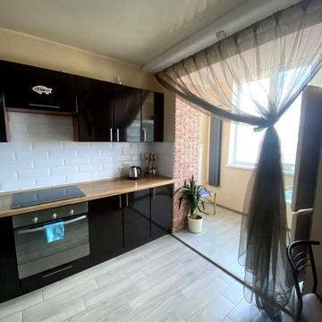 Сдам 3 х комнатную Квартиру. Нагорная часть города.