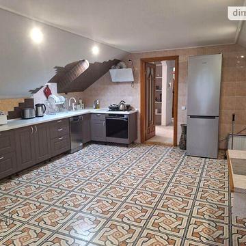 Довгострокова оренда 3к Квартира Соборна вулиця