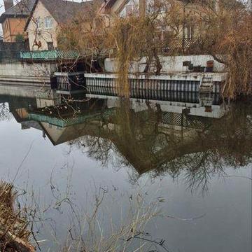 Срочная продажа дома с выходом на воду либо под бизнес либо  для себя