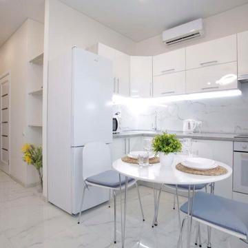 ХОЗЯИН, СВЕТ ЕСТЬ!!! Красивая евродвушка, центр города рядом