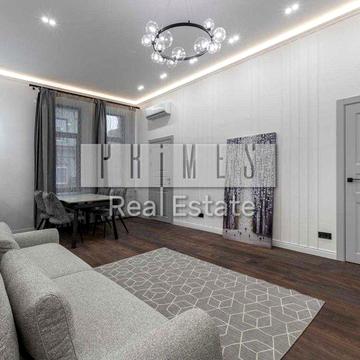 Оренда 2-кім дизайнерської квартири у серці Києва Олеся Гончара 74А