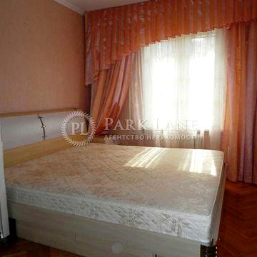 Ахматова  Драгоманова  3 кім 85 м Позняки 75000у.е метро