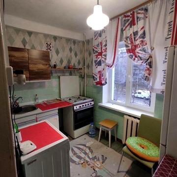 Світлицького, 23, Виноградар для дівчини!!!