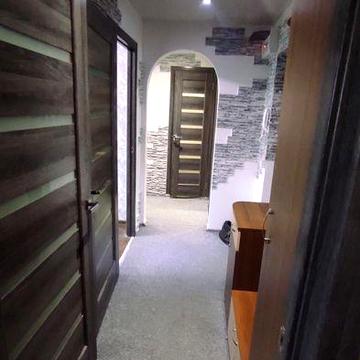 В продажі 2 кімн, лівий берег