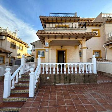 Оренда дуплекс у Іспанії, 4-ох кімнатний, сонячне місто Оріуела Коста