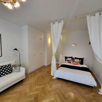 Андрія Верхогляда вул. (Михайла Драгомирова), 14-А