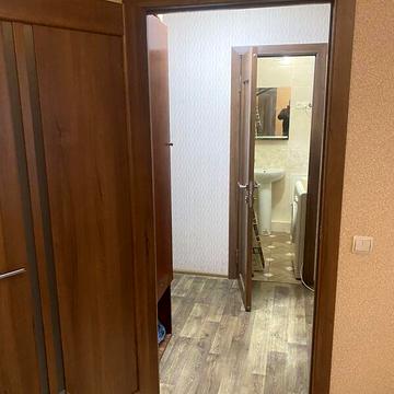 Довгострокова оренда 1к Квартира Андрія Первозванного вулиця