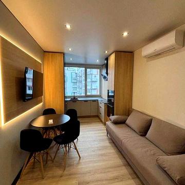 Продається 1 кімнатна квартира в самому центрі міста ЖК Central Park