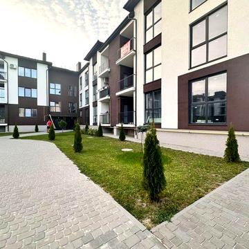 Продаж сучасної 2-кім. квартири в. Наварійська