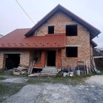 Продаж будинку.с.Лапаївка район Кірпівка