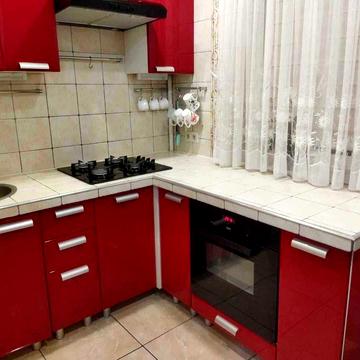 Продам 3х кімнатну квартиру біля ТРК Україна