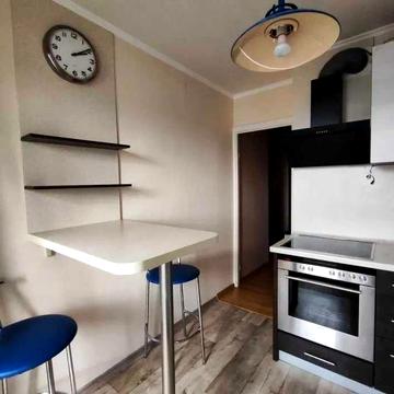 Харків.Продам 2-х кімнатну квартиру 3/5