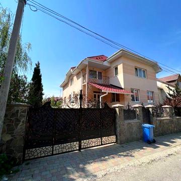 Будинок 10 сот Червениця