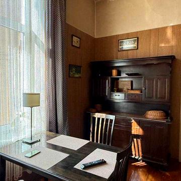 Продаж 3-кім. квартири. Австрійський будинок. Центр Львова.