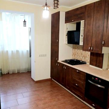 Тищенка вул., 21