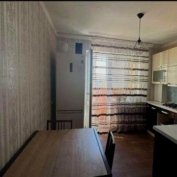 2- х кімн.квартира на Тавріку