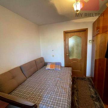 Продаж чотирикімнатної квартири по вул.Грушевського.