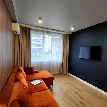 Продаж квартири в новобудові студія і спальня