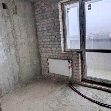 Срочно продам 1 комнатную квартиру в новострое на ХТЗ ЖК Мира