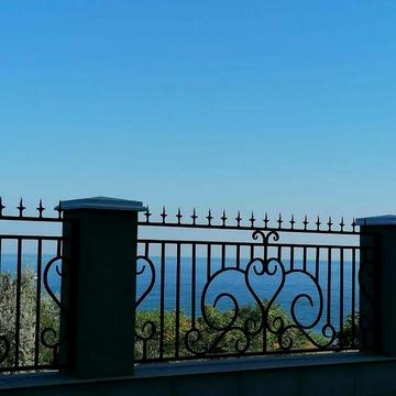 Продам  2 комн квартиру у моря ЖК  Авиньон ЖК Авиньон