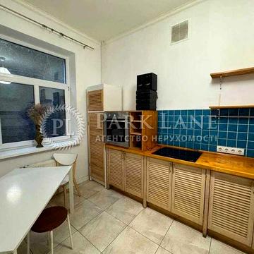 Продаж 2-к Квартири Кирилівська вул, 31-Б ЦЕНТР Тараса Шевченка 68м2