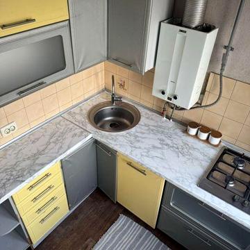 2-х кімнатну здам.10 т. Р-н школи Берегиня. ЖД.Можна з тваринами