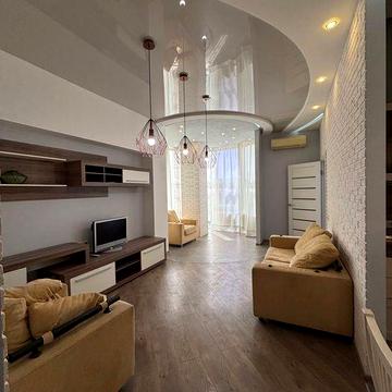 Сдам 2 к кв в историческом центре в новом доме ЖК Звмок цветов