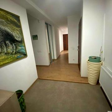 Продаж 2-рівневої квартири у Львові, пл. Князя Святослава (163,8 м²)