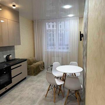 Cдача. 1-комнатная квартира в 66 Жемчужине на Краснова. 4й этаж