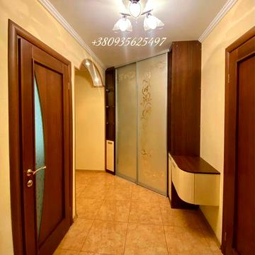 Продам 2 комн.кв. на ул. Семена Палия / Ак. Заболотного