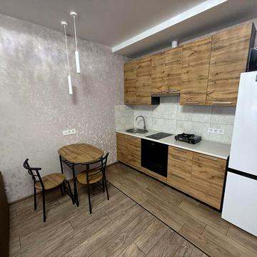 Оренда квартири біля Центрального Парку! Вільна готова до заселення!