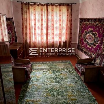 Продаж 2к квартири вул. Чорних Запорожців Дніпровський р-н.