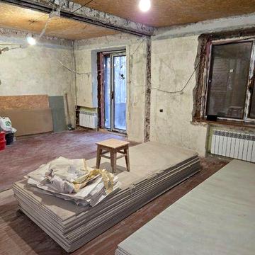 Продам дуже теплу квартиру, сталінка 84 кв. Вартових Неба (Тобольська)