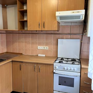 Гетьмана Кирила Розумовського вул. (Миколи Краснова), 8