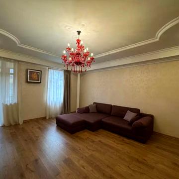 Квартира бізнес-класу біля Дерибасівської