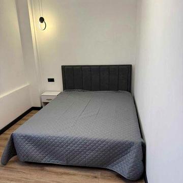 Продається 2 кімнтна квартира.Метро Научна.Центр.DD