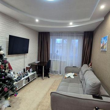 ПРОДАЄТЬСЯ 2-КІМНАТНА КВАРТИРА (Правий берег, район 9-ї лікарні)