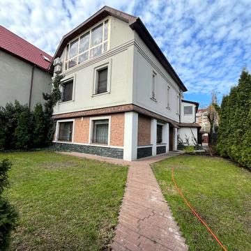 Черняховського вул.