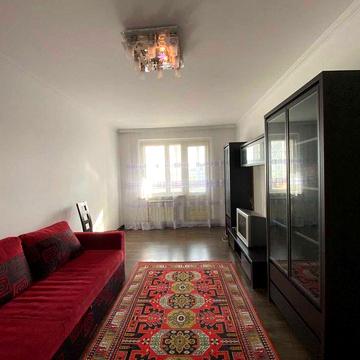 Трикімнатна квартира в р-ні автостанції на вул. Костомарова