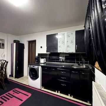 Продаж 2-к квартири центр (вул.Котляревського)