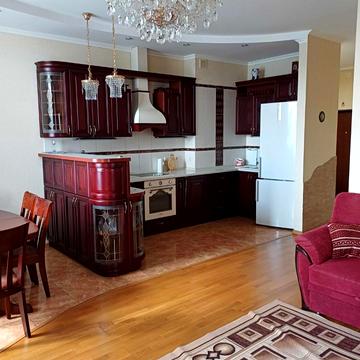 Артилерійська вул., 4в