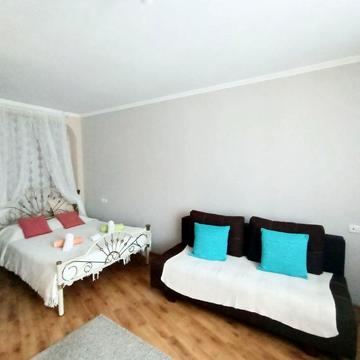 Квартира-студія по Скоропадського 9. Вільна