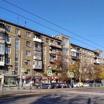 2-к. кв. вул. Данилевського 18, м. "Наукова"