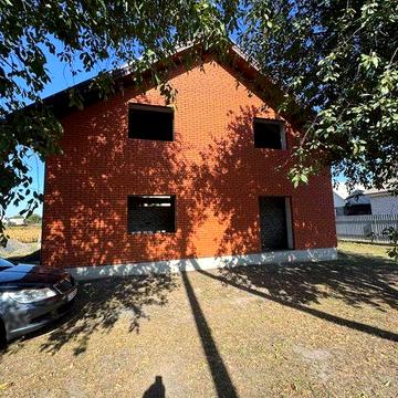 Продам не добудований будинок в с.Руська Поляна